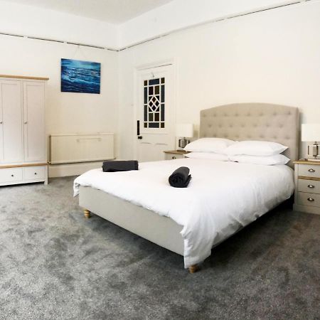 Summer Breeze. 3-Bed Apartment Close To The Beach Bournemouth Exterior foto