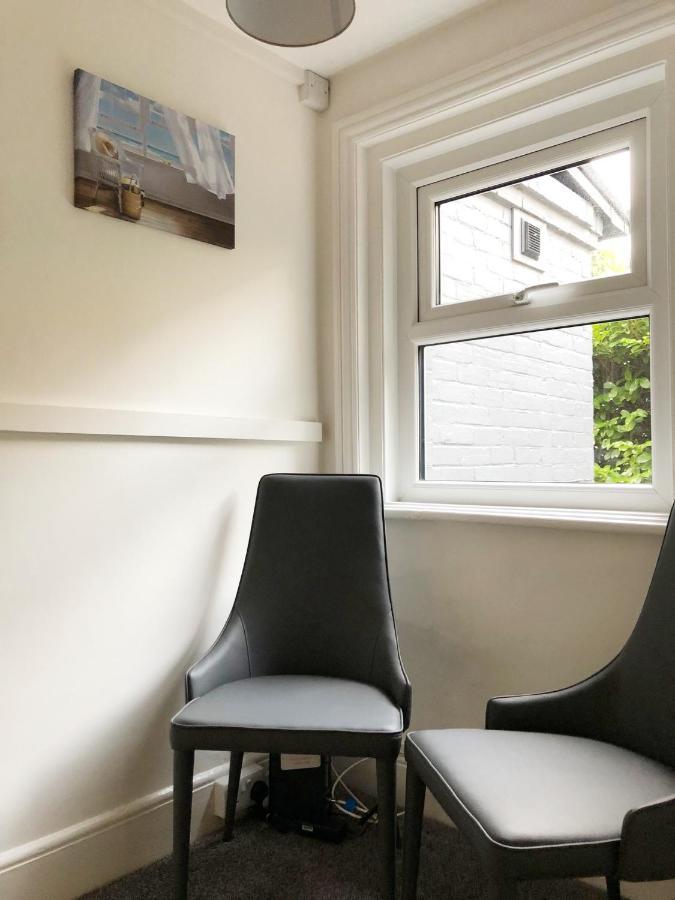 Summer Breeze. 3-Bed Apartment Close To The Beach Bournemouth Exterior foto